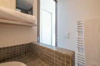 SERRENDY  RARE !  Superbe appartement avec vue sur la mer - 4