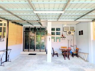 LH Alisha Homestay Bandar Utama Gua Musang - 5