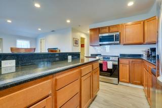 Spacious and Inviting Jackson Getaway with Fireplace! - 2