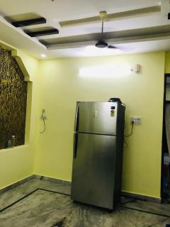 Mr.Mo Guest House - Hyderabad - 1