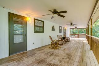 Kodak Getaway with Covered Decks and Game Room! - 8