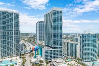 Zen Vacation Rentals 1-Bedroom Ocean View - Hollywood - 2