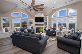 PI164, La Bella Vita- Oceanside, 6 BRs, Pool, Hot Tub, Dogs Welcome, Close to Beach Access - 6