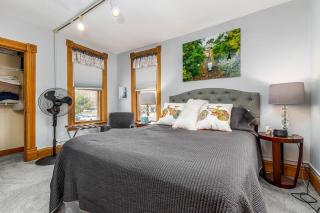 The Dubuque House - Historic Downtown Location! - Dubuque - 7
