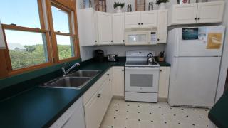 PI6, Fan-ta-sea- Oceanside, Hot Tub, Community Amenities, 845 ft to Beach Access - Corolla - 4