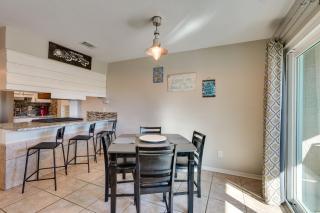 Panama City Beach Condo with Balcony, Walk to Ocean! - Panama City Beach - 4