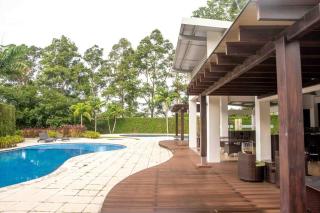 Luxury NEW Apt -24/7 sec- 10 min from SJO Airport - 7