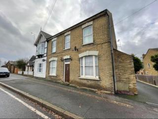 Cozy flat near Bedfords Park - Havering - 9