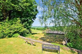 Cozy flat near Bedfords Park - Havering - 6