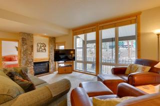 half Mi to Granby Ranch Townhome with Fireplace! - 7