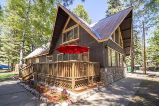 The Spruce Loft Apartment at Blue Spruce RV Park & Cabins - Tuckerville - 3