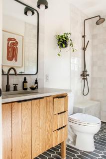 Koselig Hus with Cowboy Pool & Outdoor Shower - Fredericksburg - 9