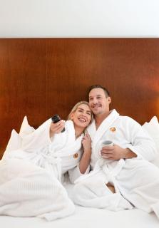 Mountain Side Hotel Whistler by Executive - 1