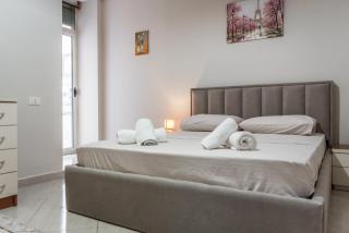 Brand New Apartment- Great location Seafront with pool access - Durazzo - 2