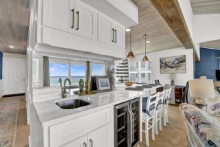 Queens Cottage PCB beach-front condo with regal gulf views - Panama City Beach - 9