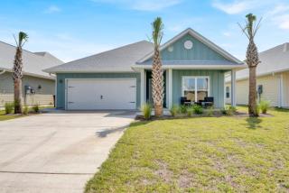 Pet friendly home in Windmark Beach with golf cart and community pool and beach - Highland View - 8