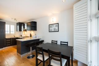 2 Bed Flat in Clapham Common - Londra - 1