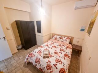 Larnaca Garden Rooms - Larnaca - 1