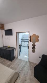 StudioM Apartment - Iaşi - 8