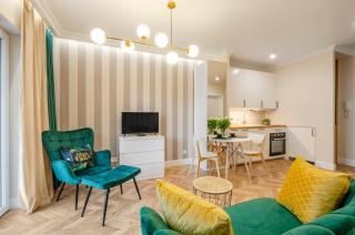 SKY Home- Green Apartament -Manufaktura, Bezpłatny Parking, Klimatyzacja, Dostęp na KOD - Łódź - 0