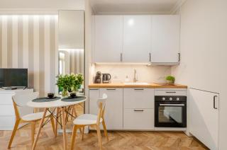 SKY Home- Green Apartament -Manufaktura, Bezpłatny Parking, Klimatyzacja, Dostęp na KOD - Łódź - 6