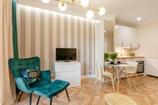 SKY Home- Green Apartament -Manufaktura, Bezpłatny Parking, Klimatyzacja, Dostęp na KOD - Łódź - 5