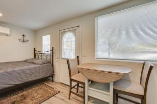 Modern Tiny Home about 5 Mi to Downtown Phoenix! - Phoenix - 2