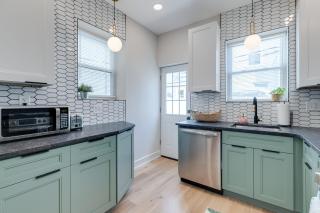 Family Fun South Philly Game House Near Sports Stadiums and Concerts - 9