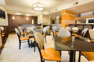 Drury Inn & Suites Austin North - Austin - 2