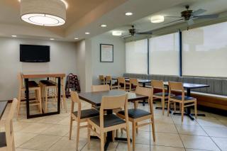 Drury Inn & Suites Atlanta Marietta - Marietta - 1