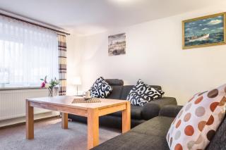 Arnis Lange Str 36a - - 8
