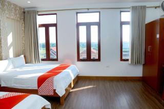 Luxury Airport Hotel & Travel - 3