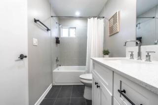 Relax & Save 10 Percent Close to Menil-3 - 1