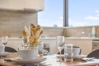 Sydney Homebush Two bedroom Apartment with 2 Parkings - 8