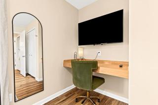 Newly Renovated Flat near Downtown Roseville - Roseville - 2