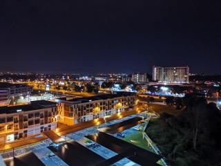 Kuching City 3 bedrooms With Pool and Car Park - 2