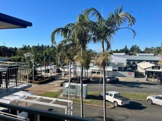 Top Level Deluxe Studio - Unit 21 - Emu Park - 0