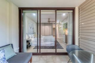 Poppy - A Deluxe Studio at Temple Resort - Palm Cove - 1