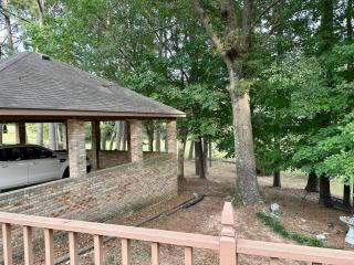 Ms. Charline’s 2 BDRM 3 BATH Home Close To UTM - Martin - 8