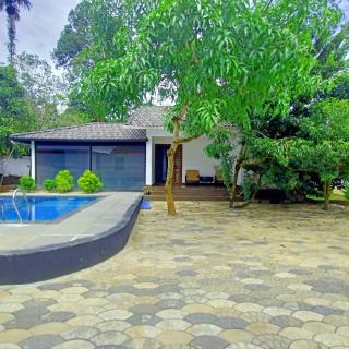 Empire Private Pool Villa - Kalpetta - 0
