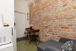 Studio Metro Wilanowska Warsaw Mokotów by Noclegi Renters - Varsavia - 1