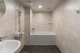 Two H Hotel - 4