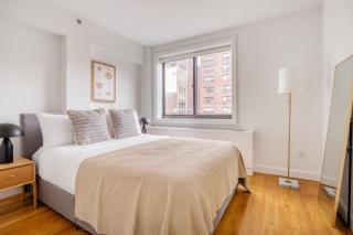 Chelsea 1br w doorman gym nr Union Square NYC-1240 - 2