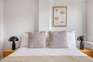 Chelsea 1br w doorman gym nr Union Square NYC-1240 - 1