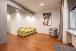 We Home - Broletto Boutique - Milan - 0