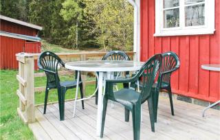 Lovely Home In Härryda With Kitchen - Hindås - 9