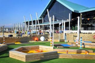 Pure-Living West Sands Sunshine and Sea View - 3 Bedroom lodge at SEAL BAY - Selsey - 6