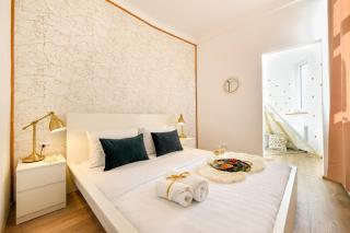 Cozy 1BR Escape - Apartment with Charming Balcony near Universitate - 0
