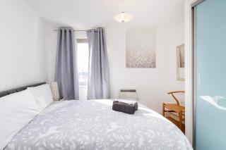 Cosy Flat right opp tube station - Londra - 9