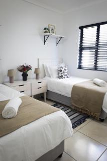 Spacious beachfront Townhouse w garage, Blouberg - Bloubergstrand - 4